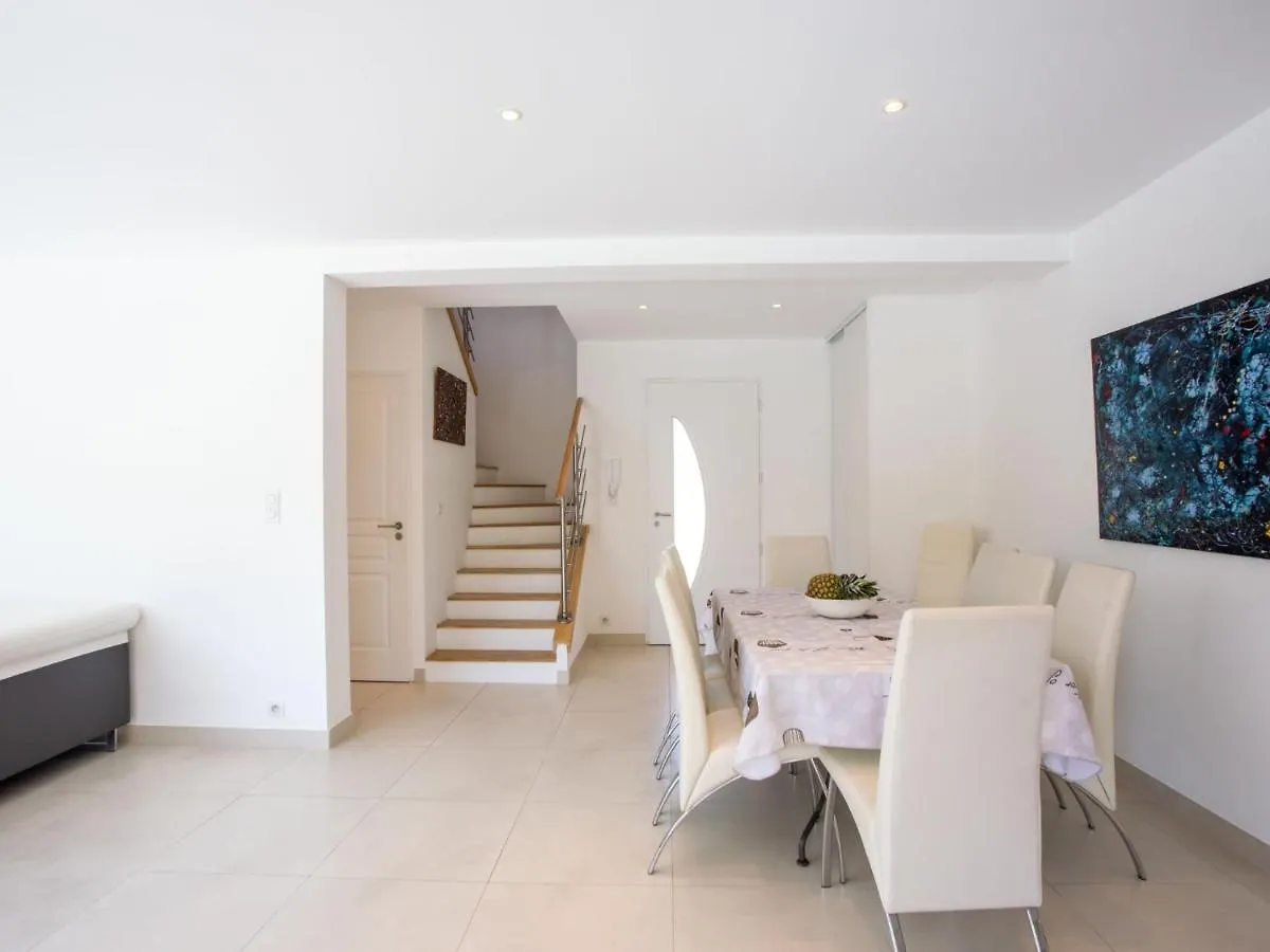 Villa Bastide De La Mer By Interhome Bormes-les-Mimosas